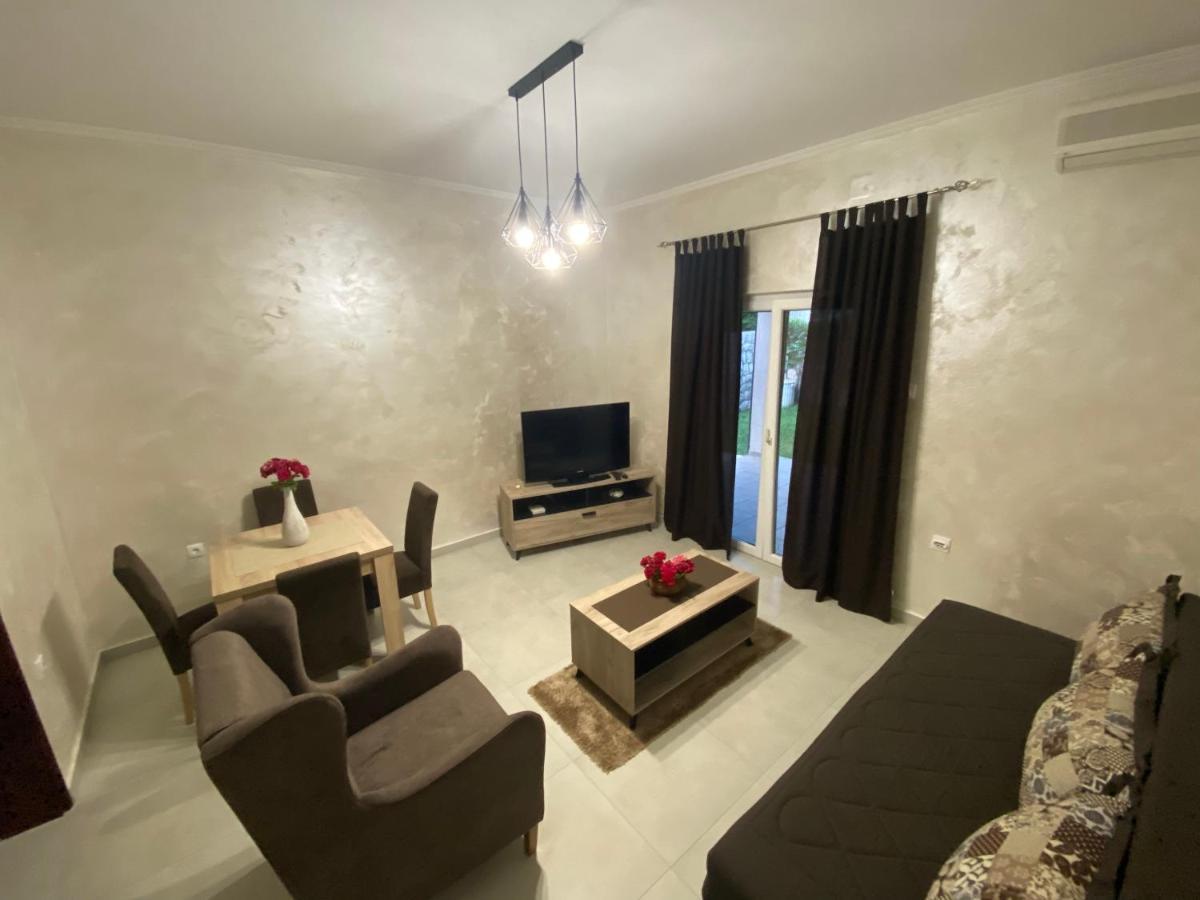 Momentera Apartments Котор Экстерьер фото