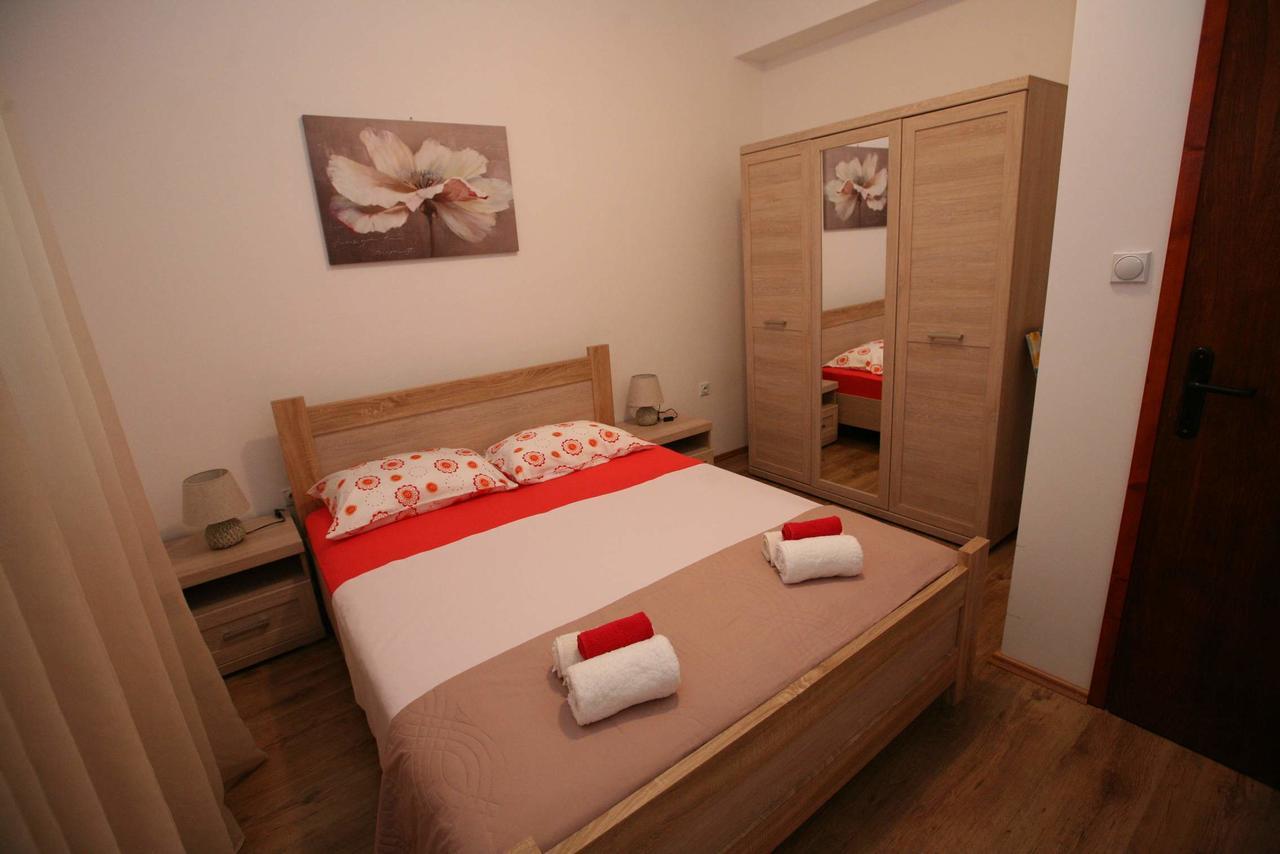 Momentera Apartments Котор Экстерьер фото